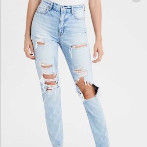 American Eagle Mom Jeans